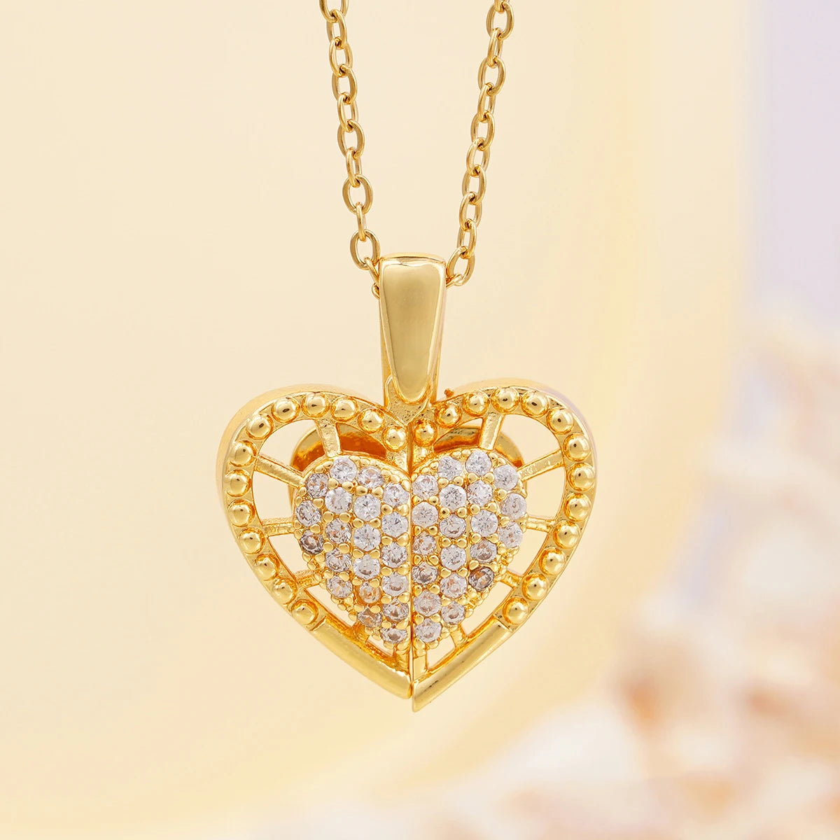 AngelHeart™ – Collar Alas del Ángel