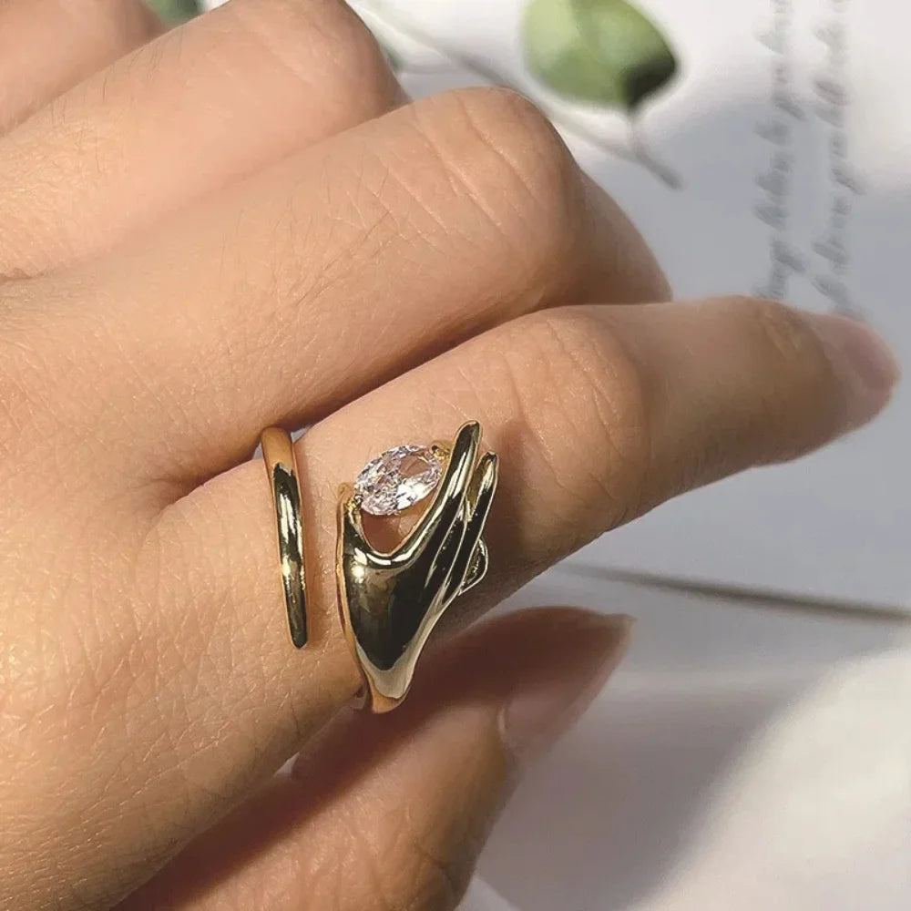 HugRing™ – El Anillo del Abrazo Infinito