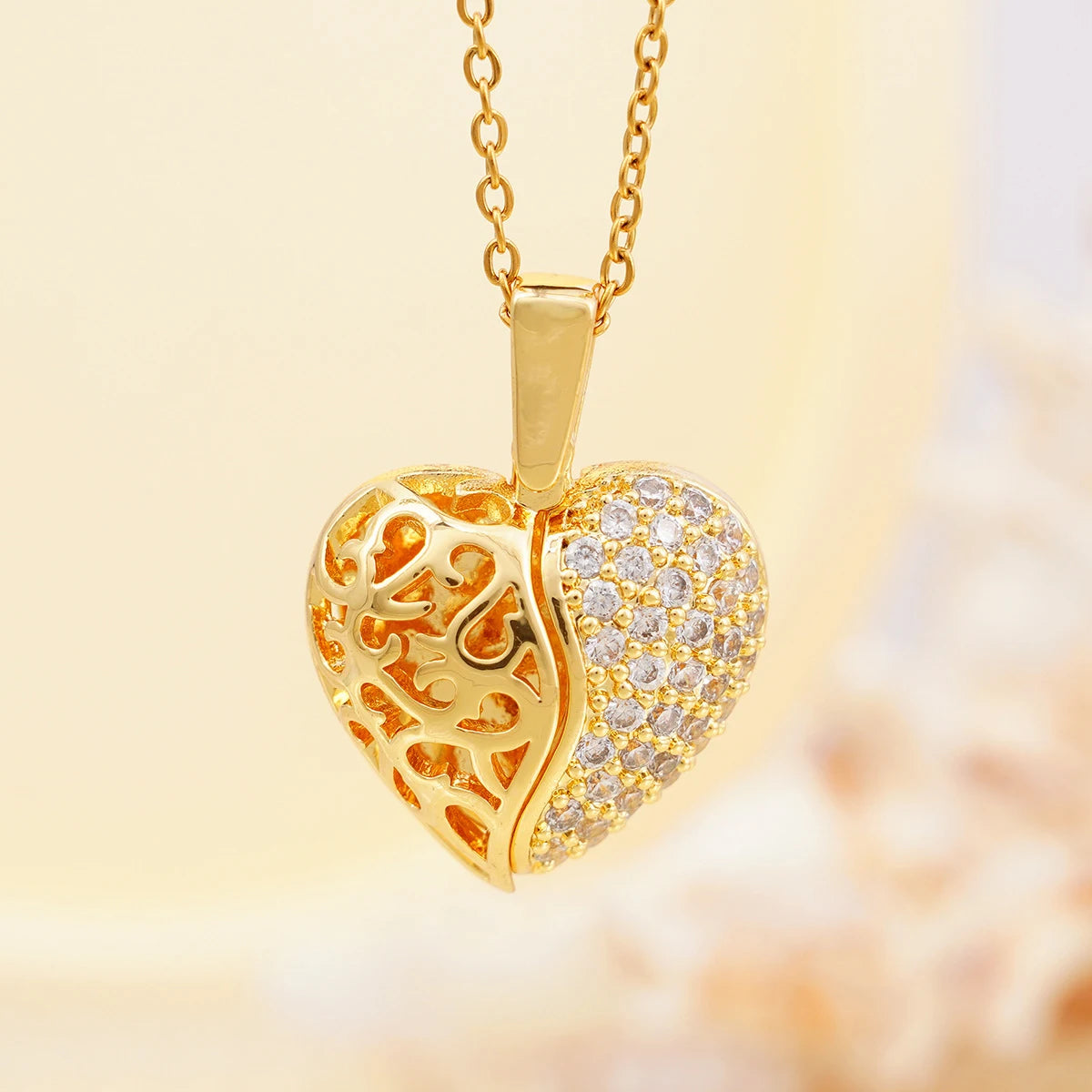 AngelHeart™ – Collar Alas del Ángel